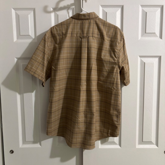 St. John's Bay Short Sleeve Button Down Shirt - Picture 6 of 7